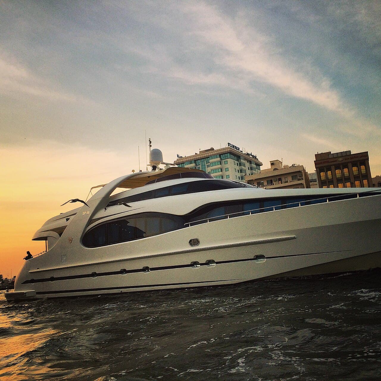 Sunseeker 86 — Puerto Banús