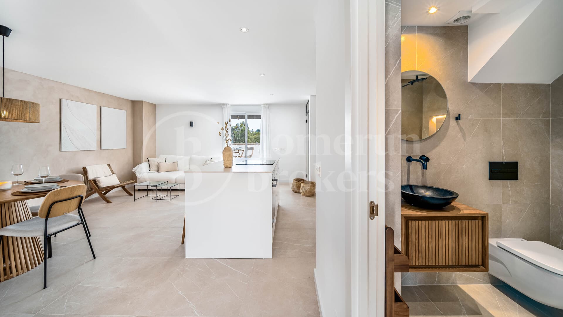 Penthouse Maestranza 22 - Modernity, Light and Location