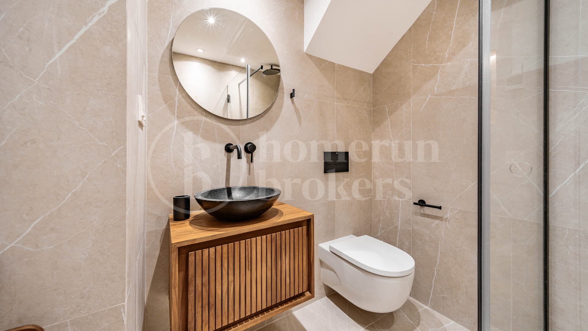 Penthouse Maestranza 22 - Modernity, Light and Location