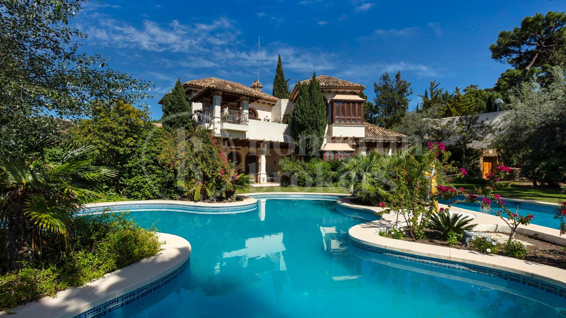 Villa Lavinia – Elegant 8 Bedroom Villa in La Zagaleta