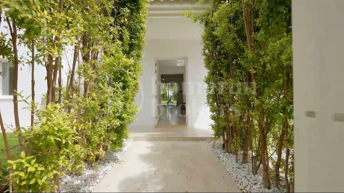 Villa Casasola - Walking-Distance To The Beach