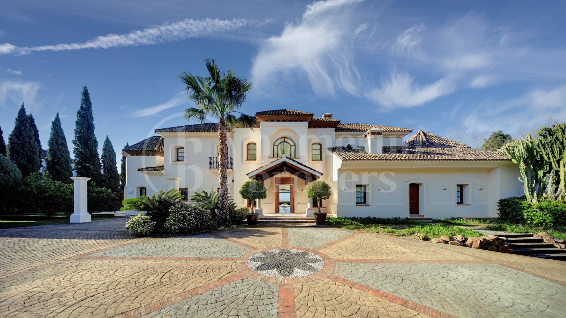 Casa Augusta - Elegant Villa in Marbella Golden Mile