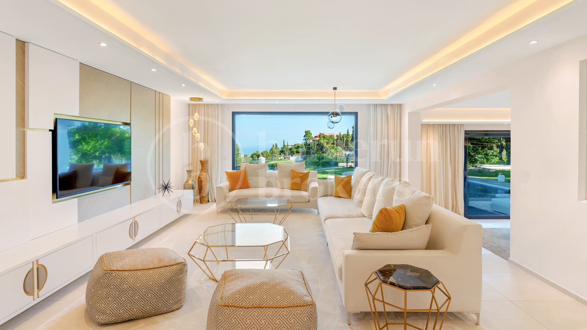 Casa Tranquila – Contemporary Villa with Sea & Mountain Views