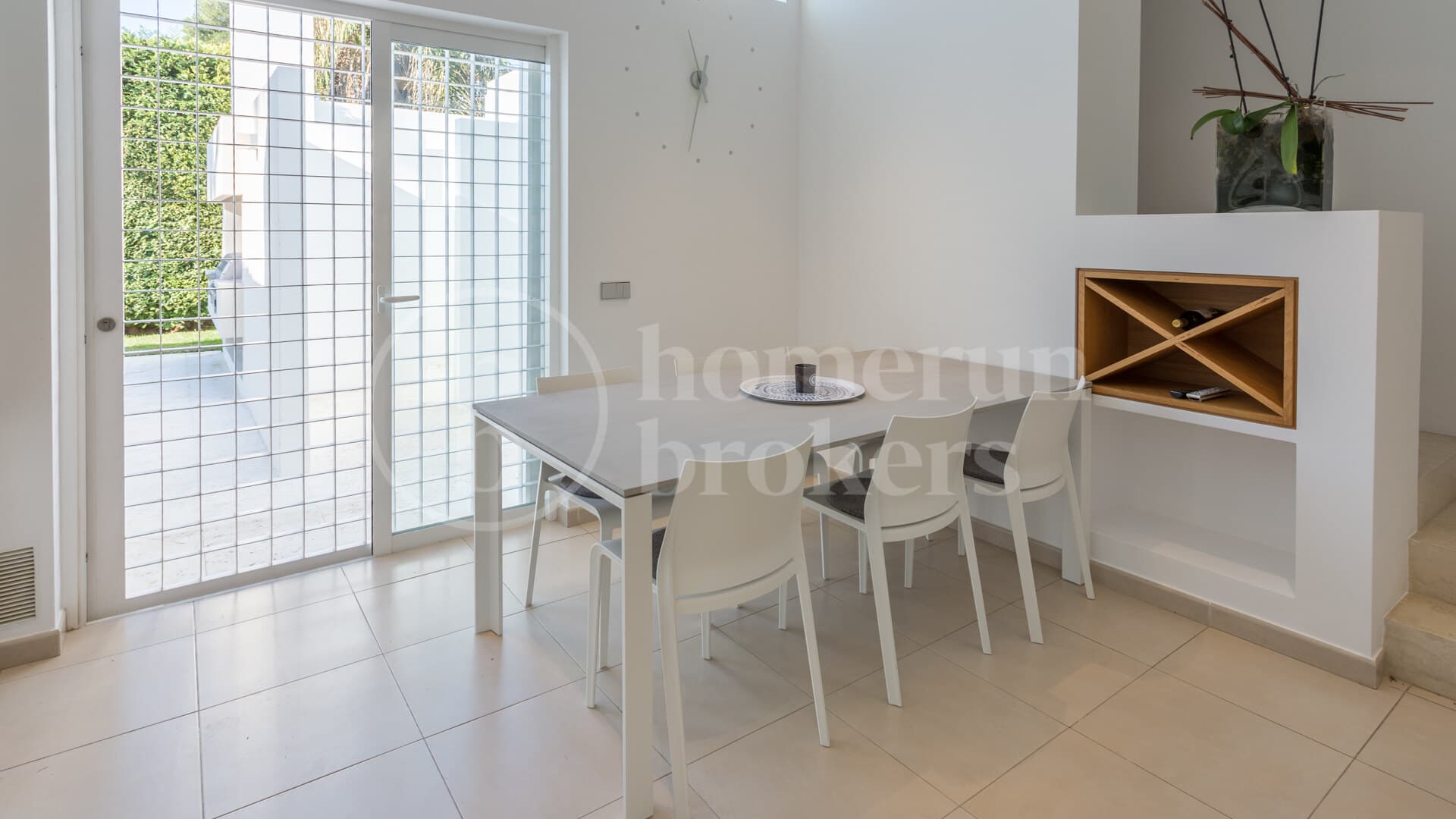 Villa Limeña - Modern Villa with Stunning Sea Views on Marbella’s Golden Mile