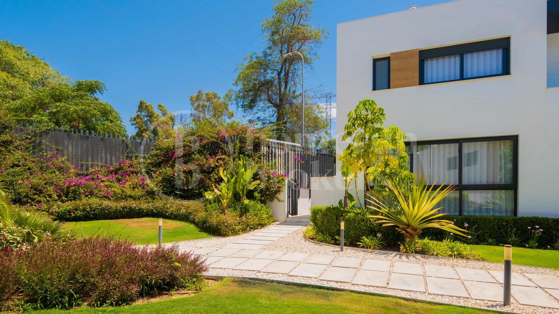 Townhouse Marein Village - Luxury property In Los Naranjos Nueva Andalucia, Marbella