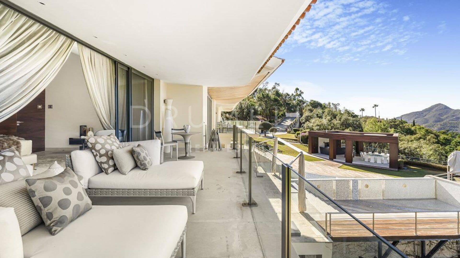 Exclusive Retreat with Dreamlike Views in La Zagaleta, Benahavís