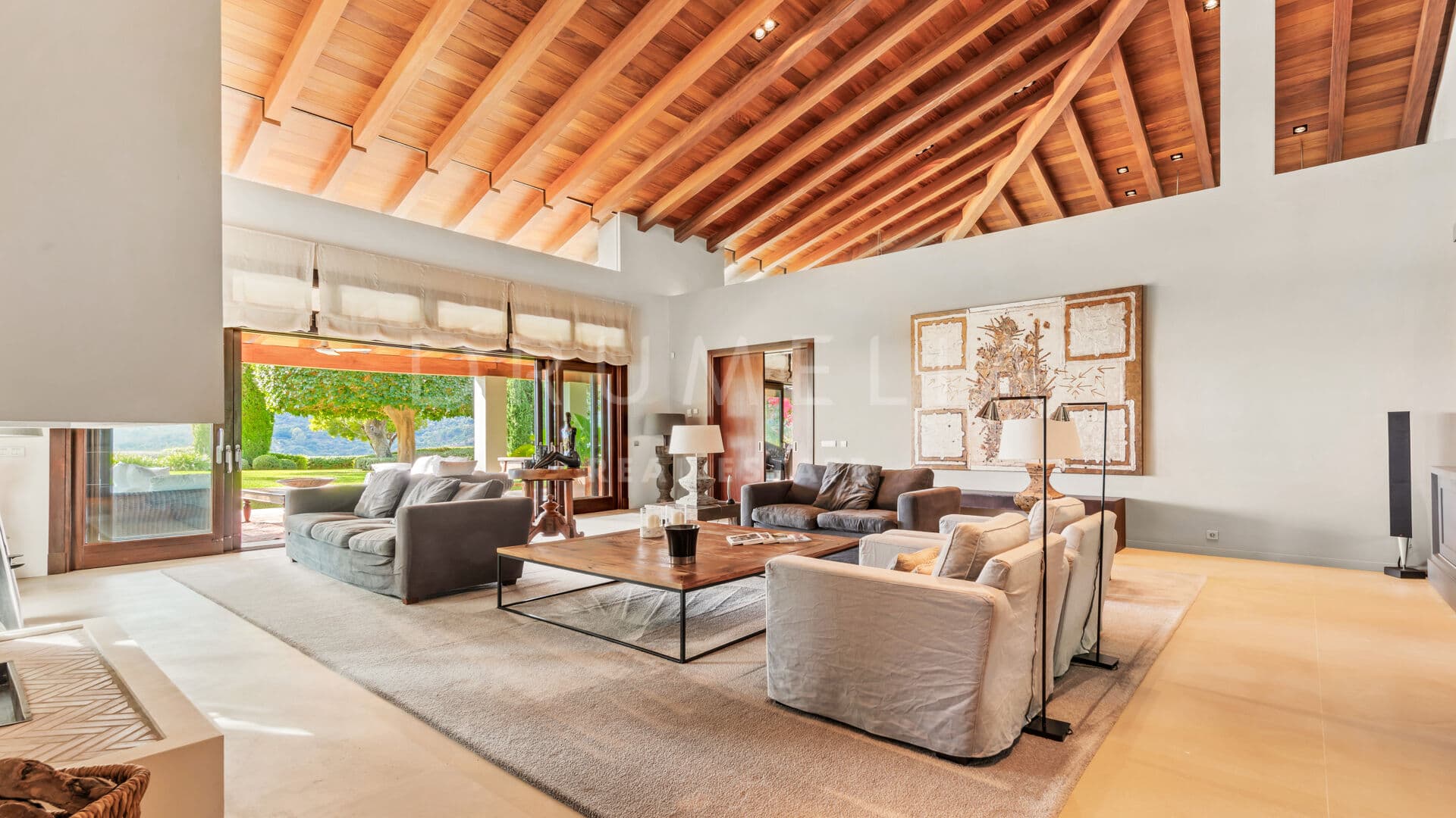 Magnificent luxurious villa with panoramic sea views in La Zagaleta Golf Resort, Benahavís