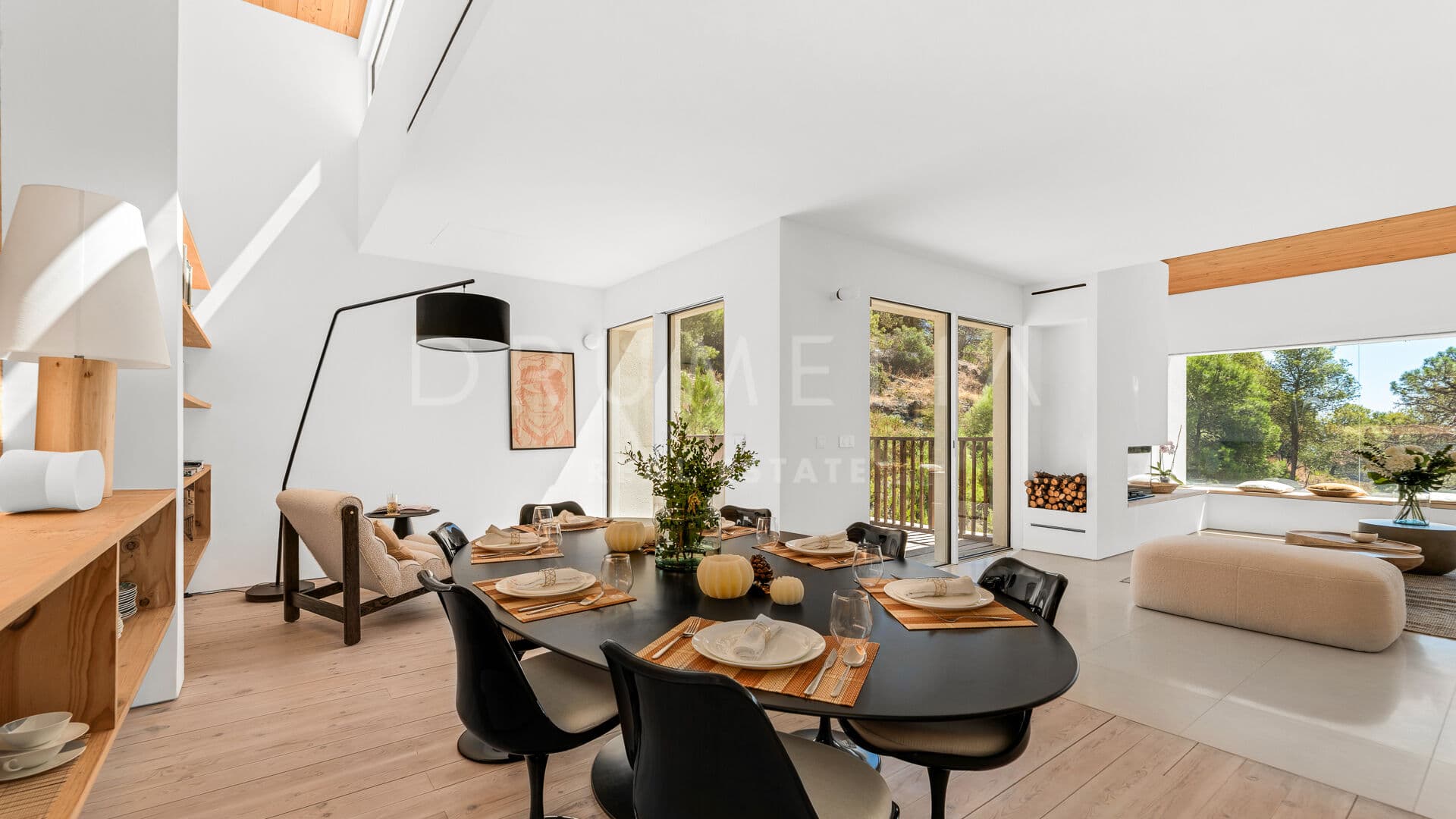 Modern Villa with Panoramic Views in El Madroñal, Benahavís