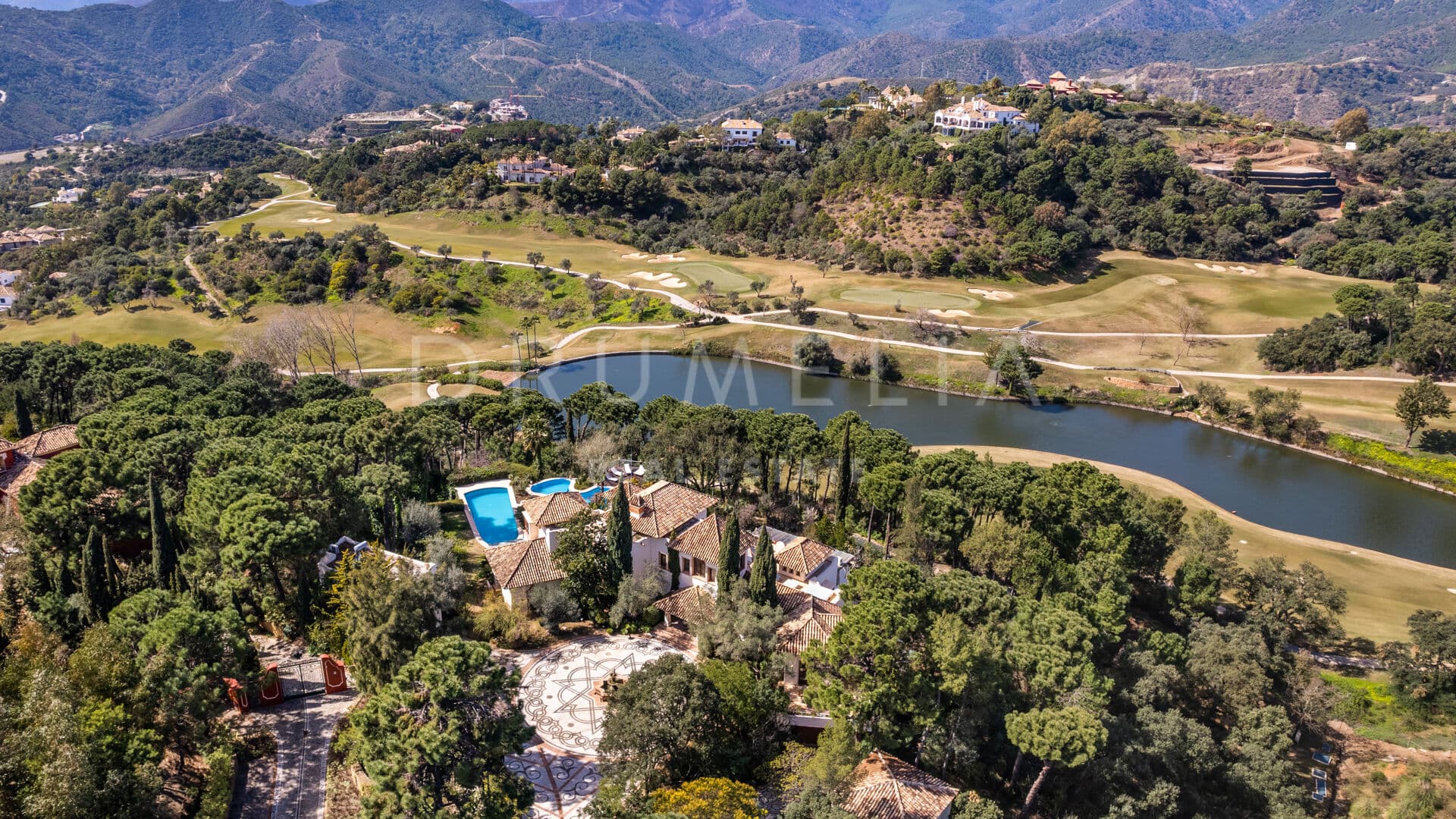 Magnificent classic-style Mediterranean villa for sale in fabulous La Zagaleta, Benahavis