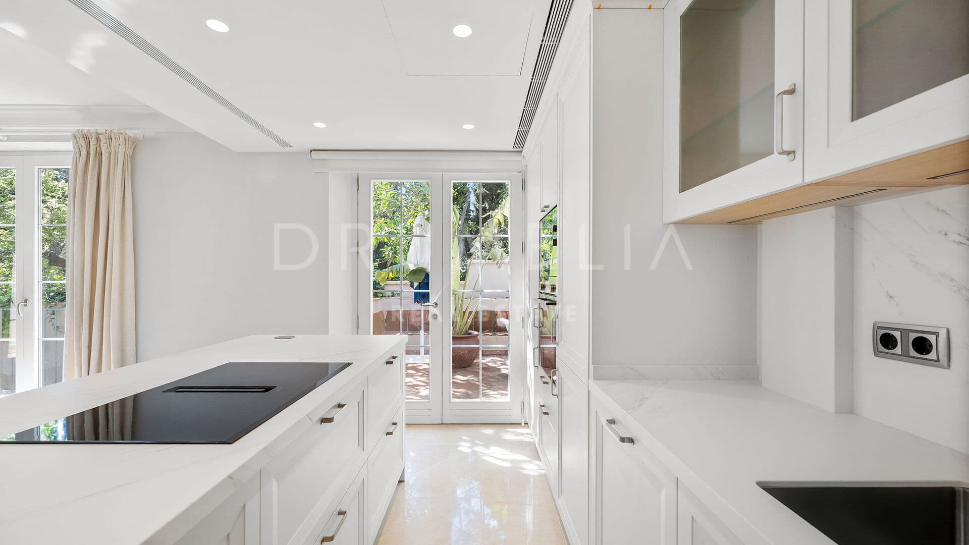 Mediterranean Villa in Nagüeles, Golden Mile, Marbella