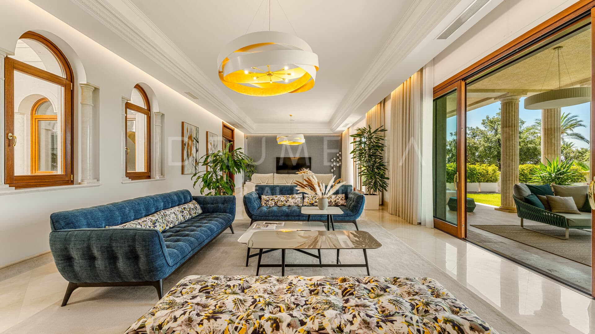 Elegant Mediterranean Living in Sierra Blanca, Golden Mile