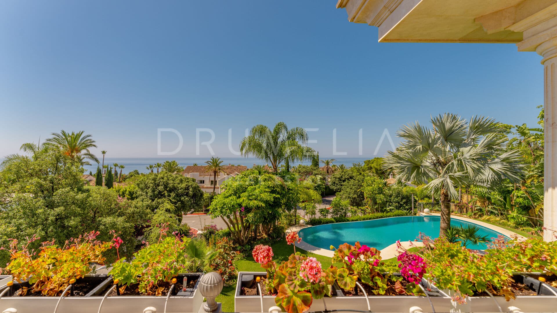 Elegant Mediterranean Living in Sierra Blanca, Golden Mile