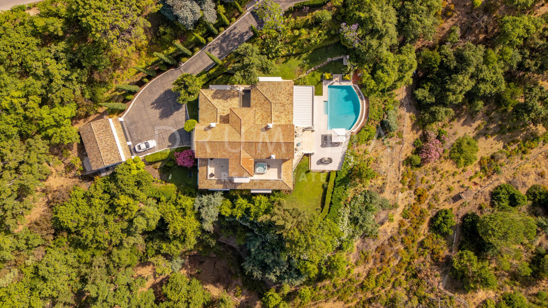 Luxury Mediterranean-Style Villa for Sale in La Zagaleta – Unmatched Privacy, Security, and Panoramic Views