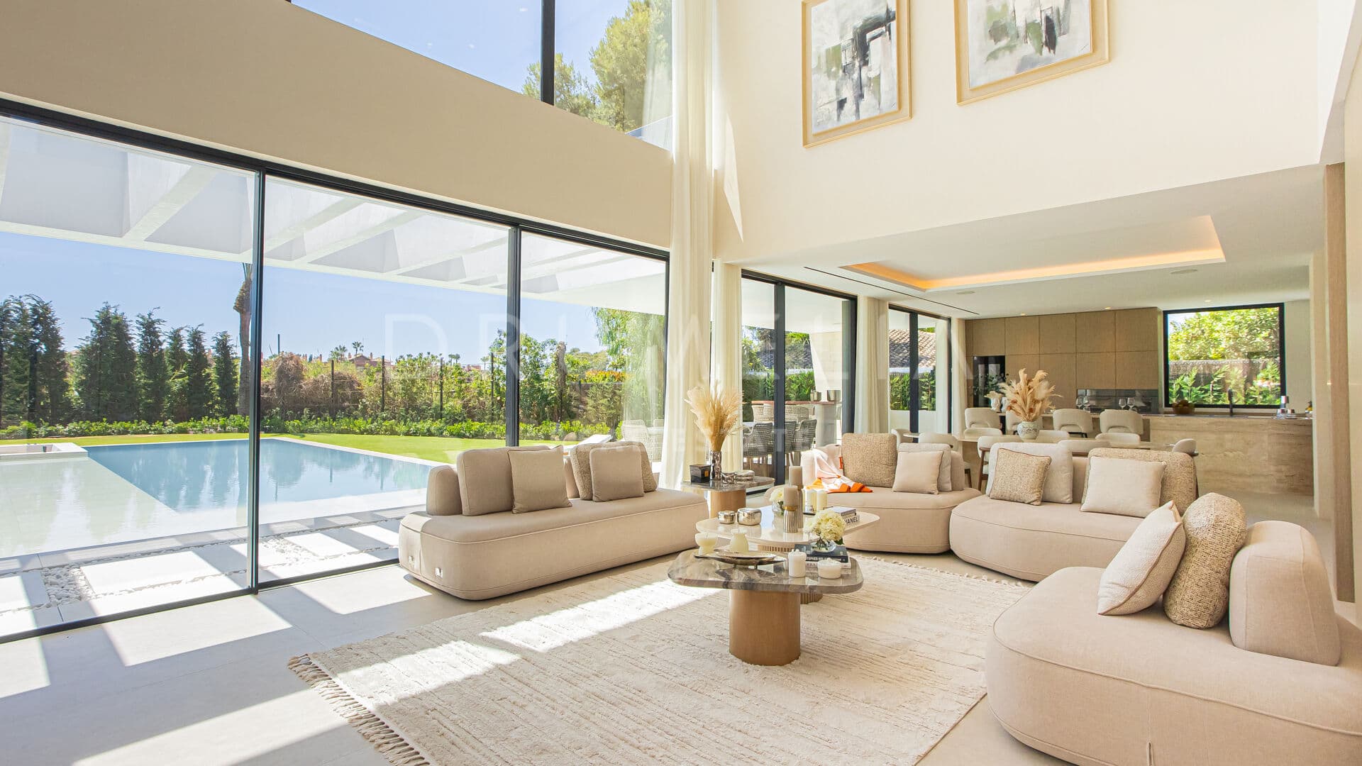 Luxurious Newly Built Villa in Los Monteros Playa, Marbella East