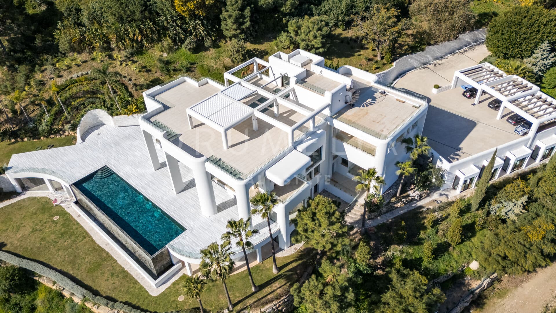 Spectacular Modern Masterpiece with Breathtaking Sea Views in Prestigious La Zagaleta, Benahavis