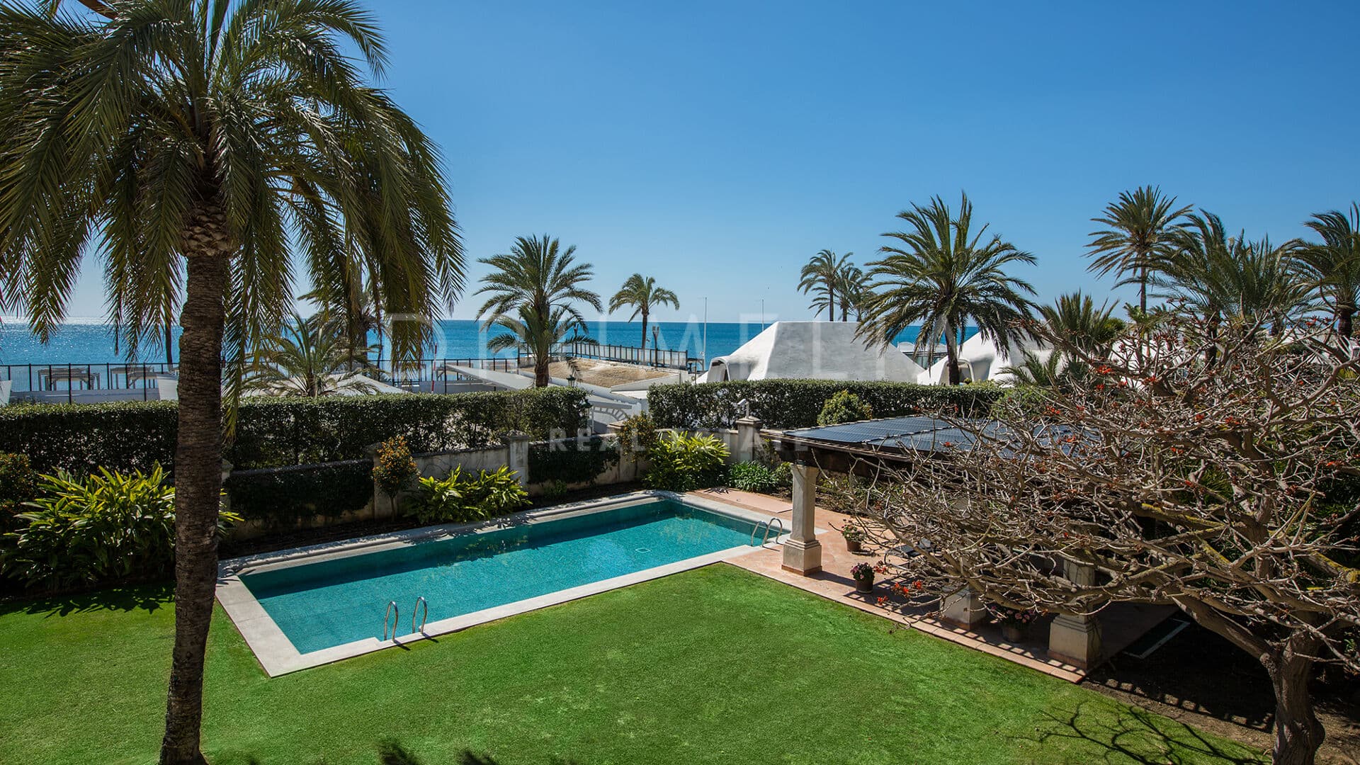 Elegant Beachside Villa with Sea Views in Los Monteros Marbella East
