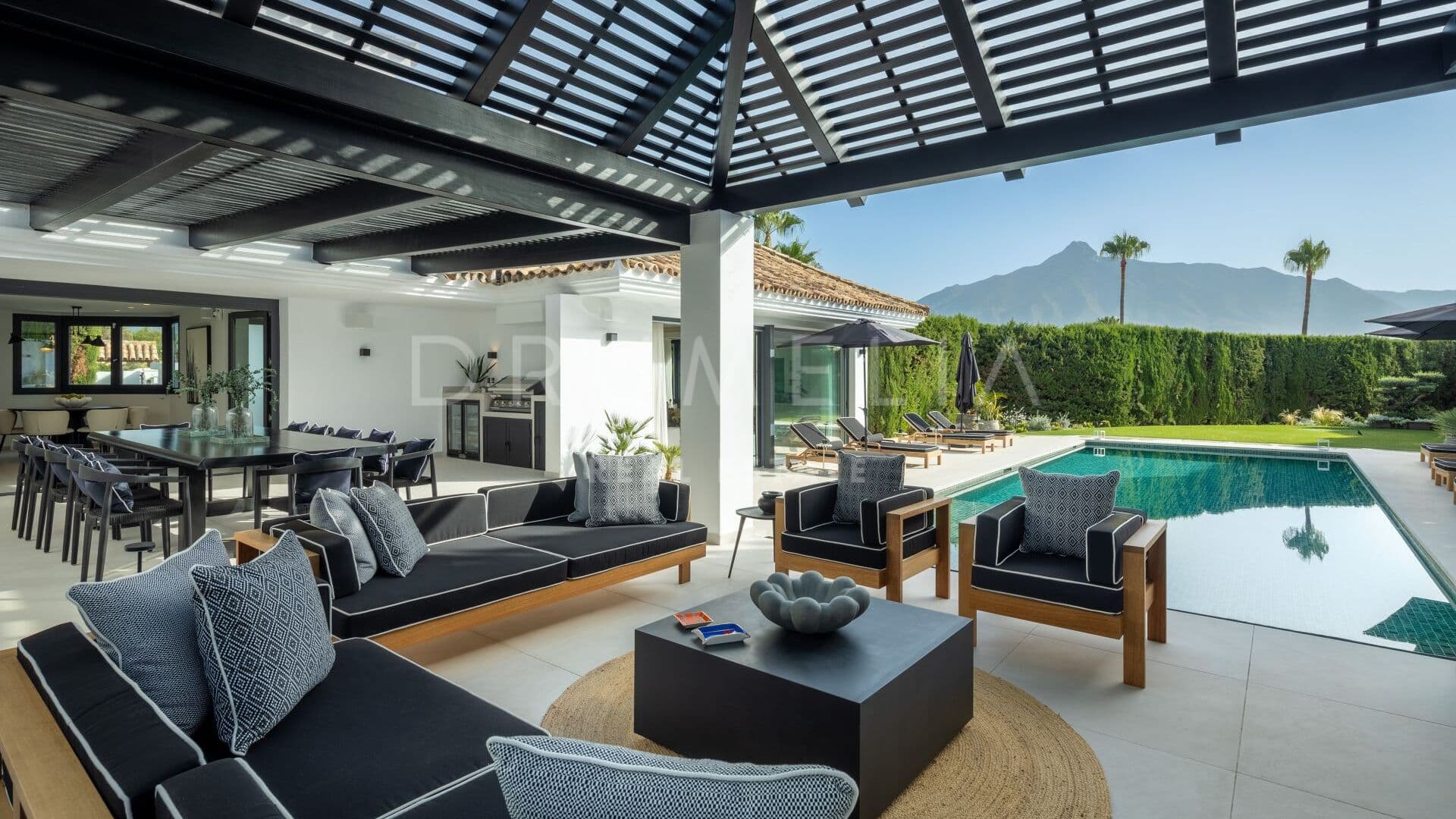 Modern luxury for rent in Nueva Andalucía, Marbella