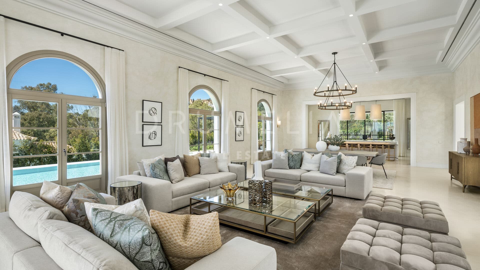 Timeless elegance for rent in La Cerquilla, Marbella