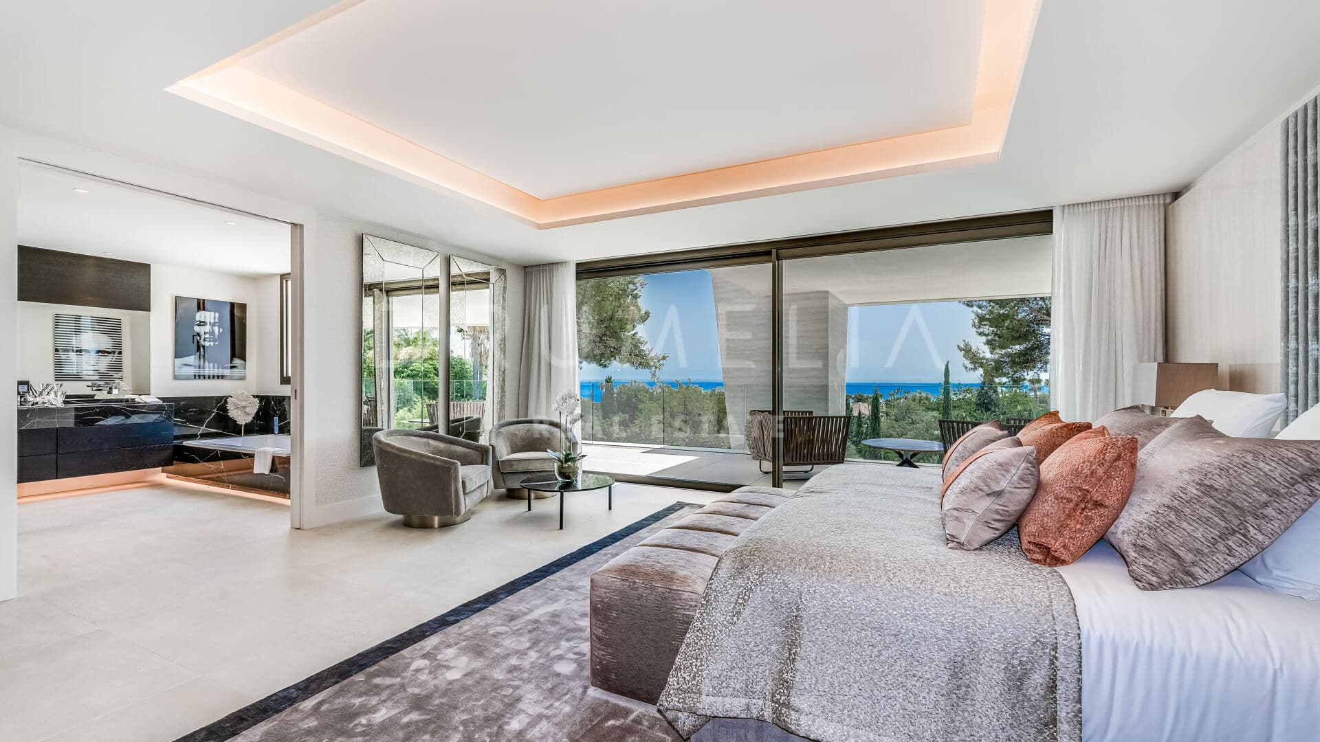 5 Bedroom Villa In Sierra Blanca