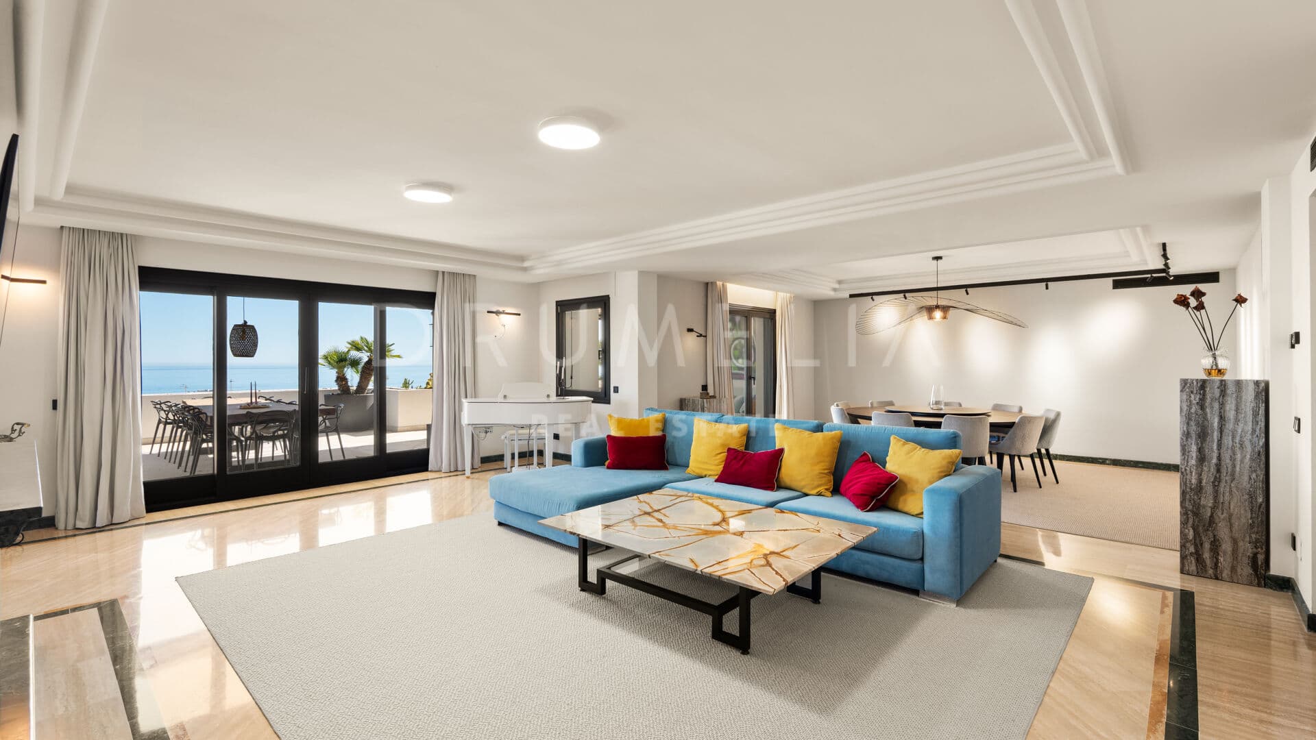 Duplex Penthouse with Sea Views in Monte Paraiso, Marbella Golden Mile