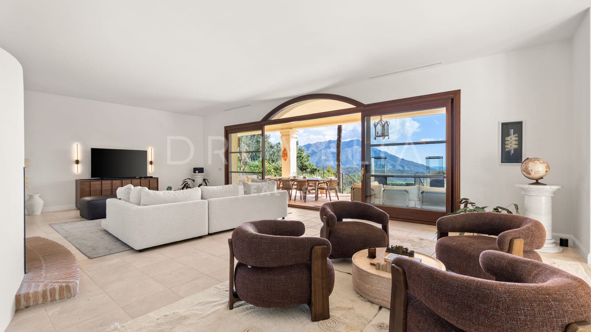 Luxury Mediterranean villa in La Zagaleta with additional plot with project for a second villa - Panoramic sea views in one of Europe's most exclusive gated communities