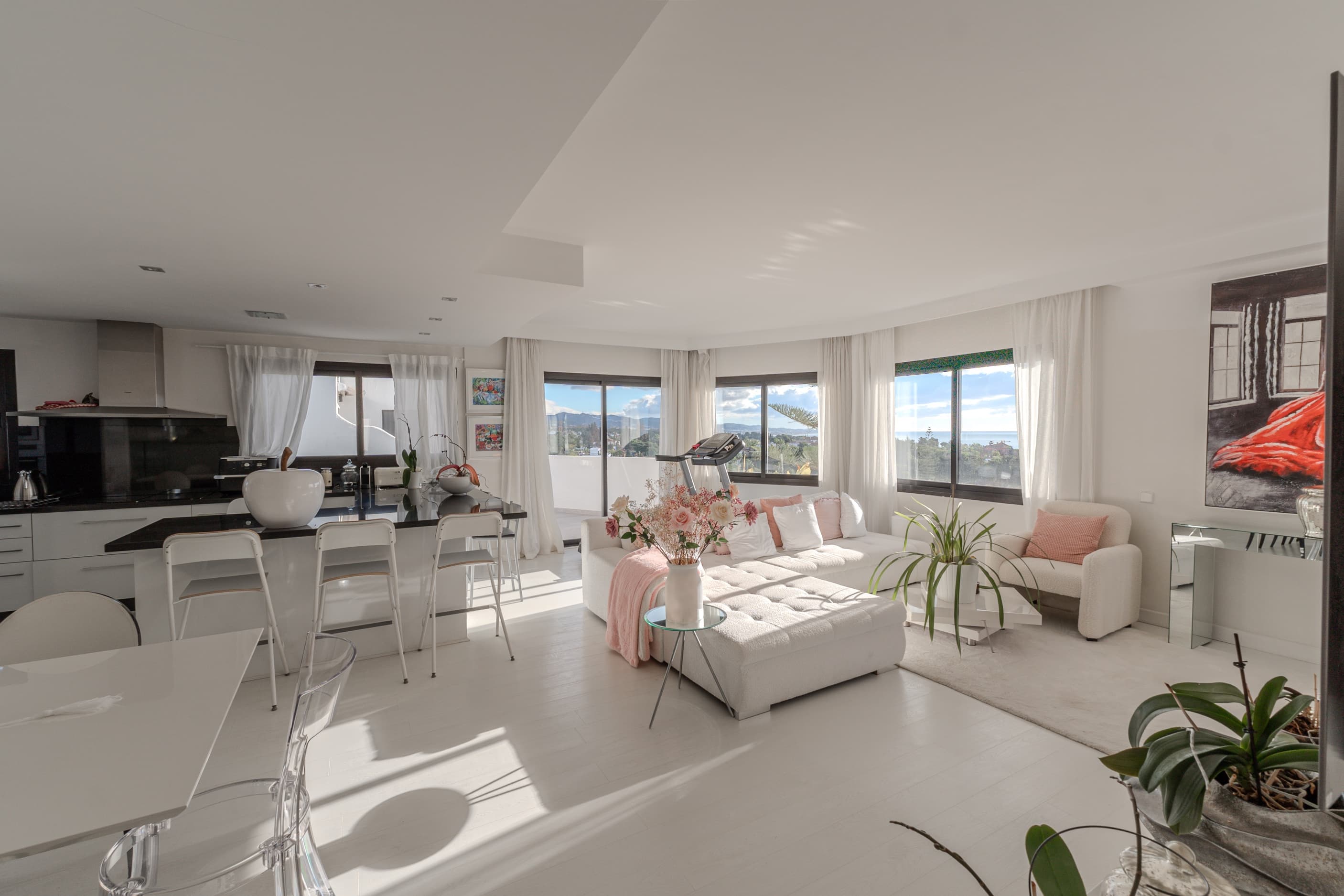 Piso en venta en Milla de Oro, Marbella