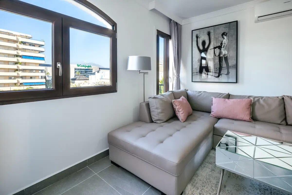 Piso en venta en Puerto Banús, Marbella