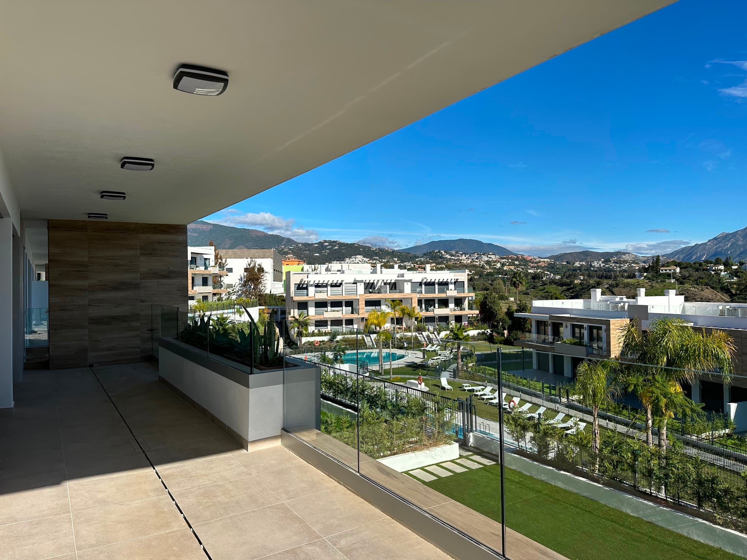 Piso en venta en Atalaya, Estepona