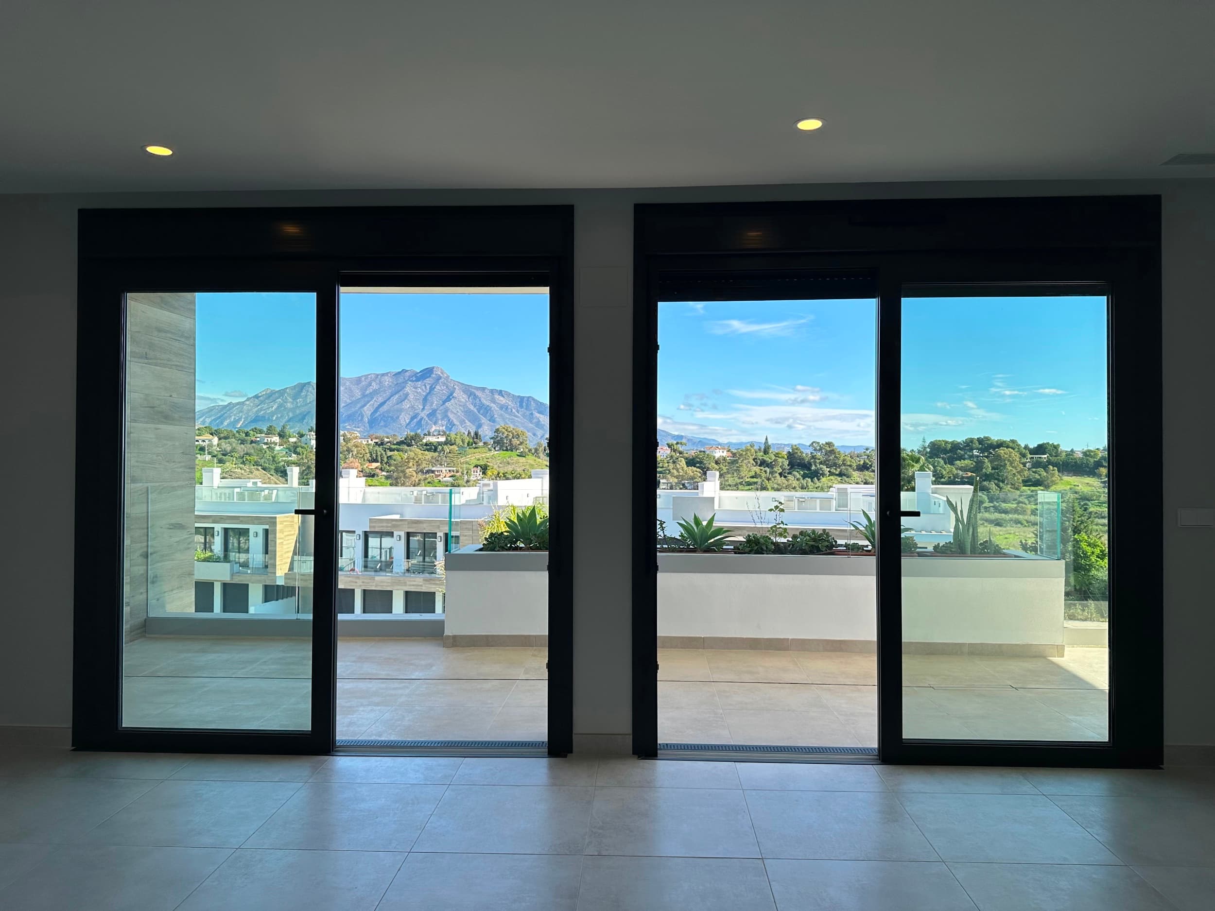 Piso en venta en Atalaya, Estepona